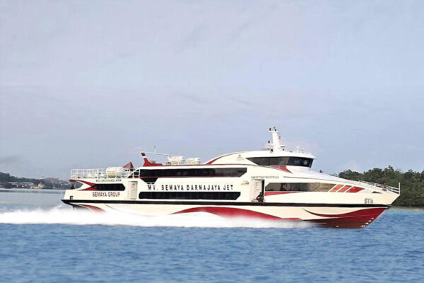 Dharma Jaya Fast Boat